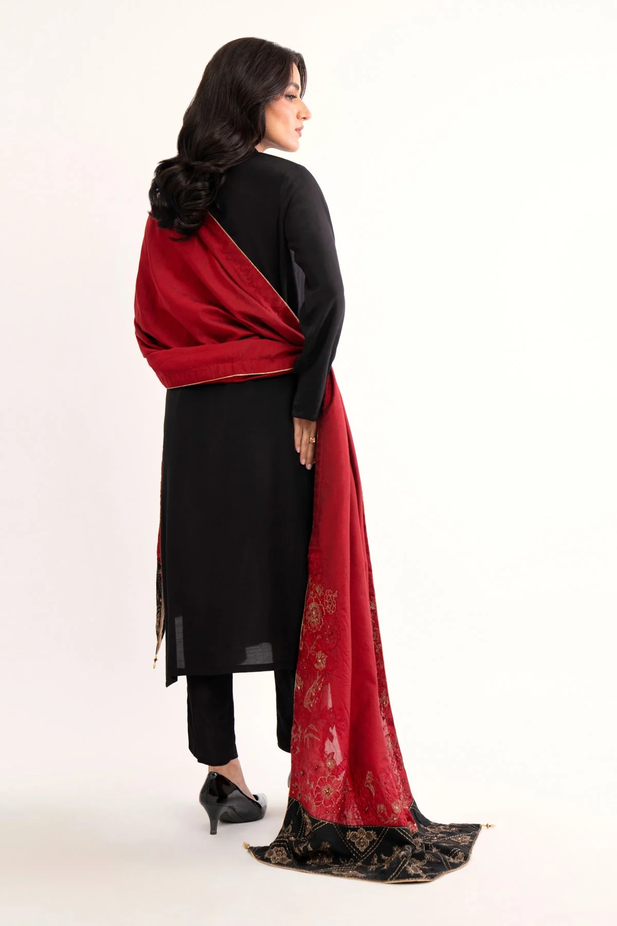 1 Piece Maroon Embroidered Shawl (AA5453) - Image 3