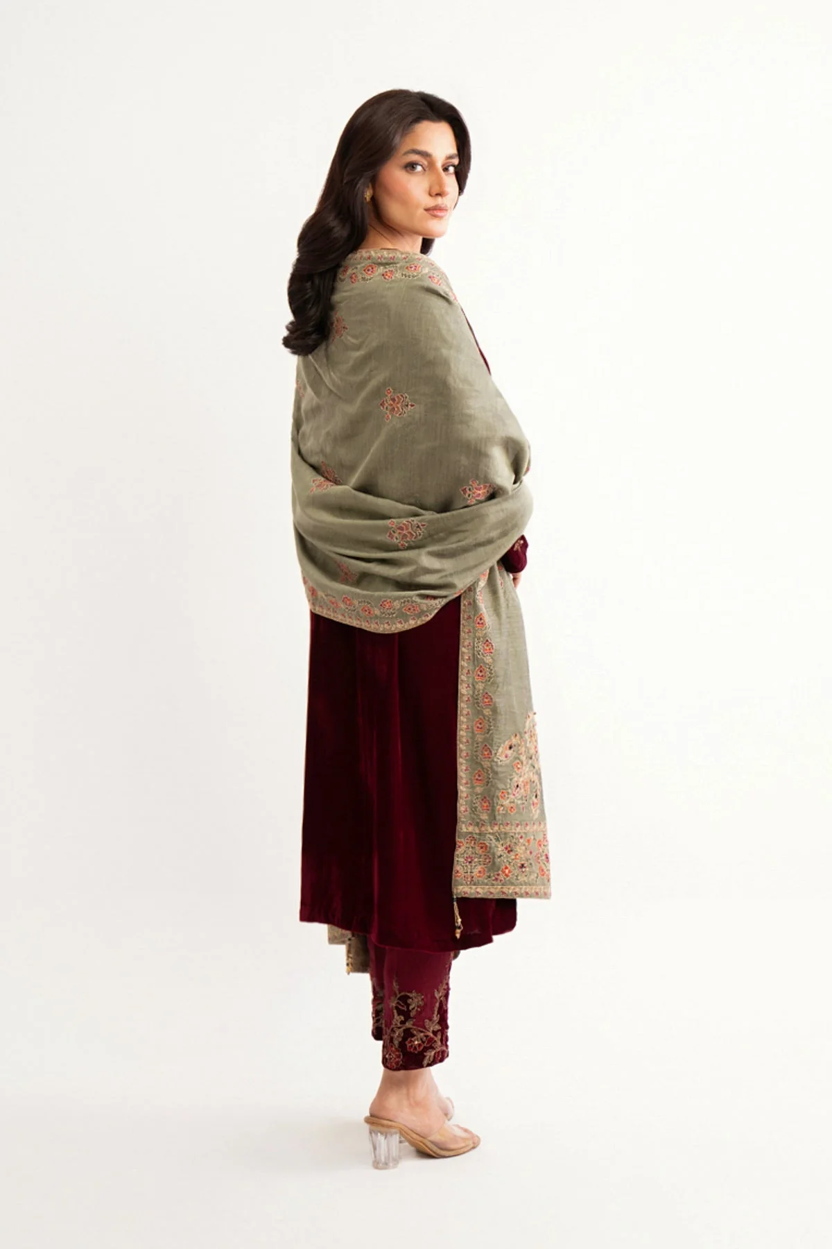 1 Piece Pistacio Green Embroidered Shawl (AA5454) - Image 3