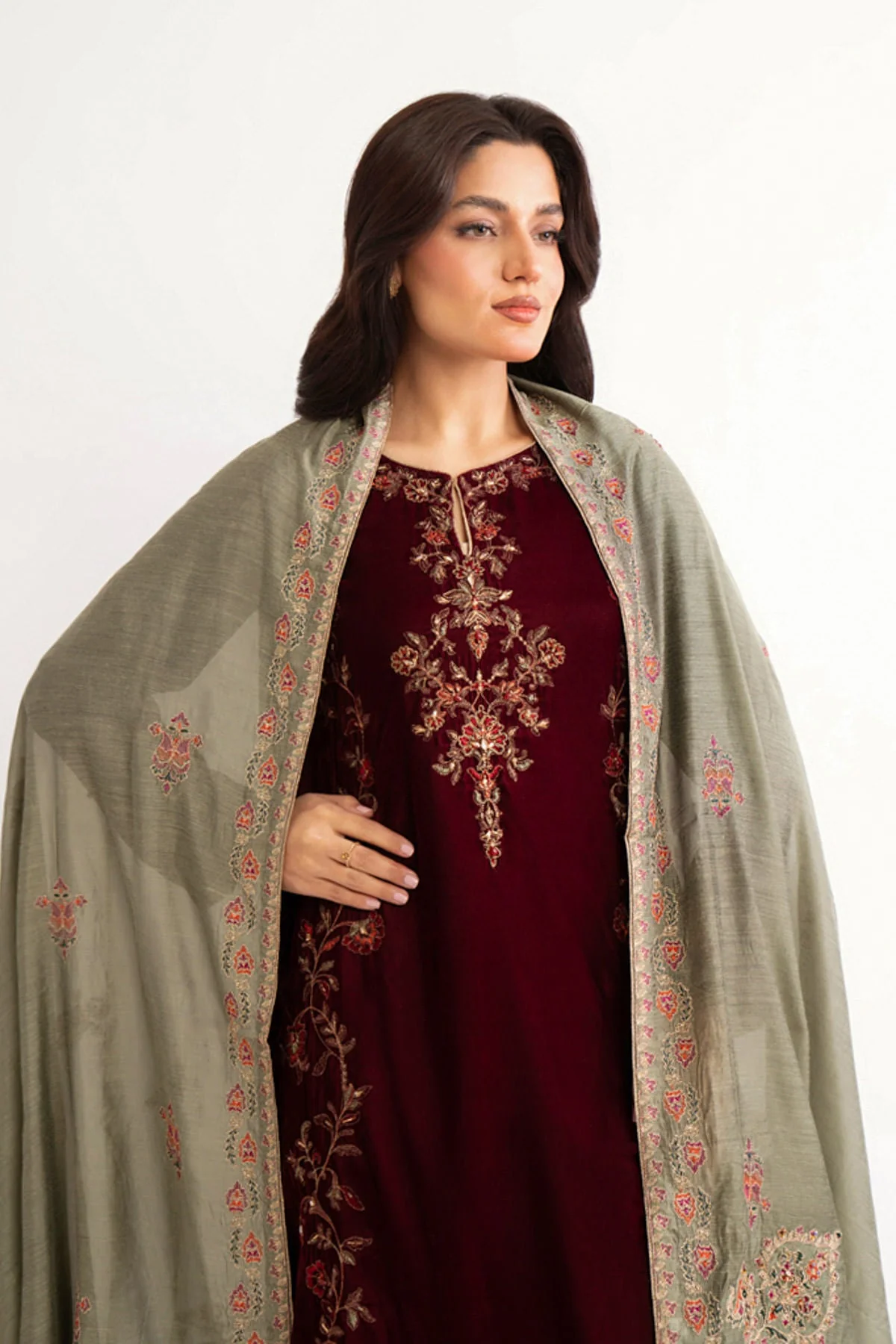 1 Piece Pistacio Green Embroidered Shawl (AA5454) - Image 4