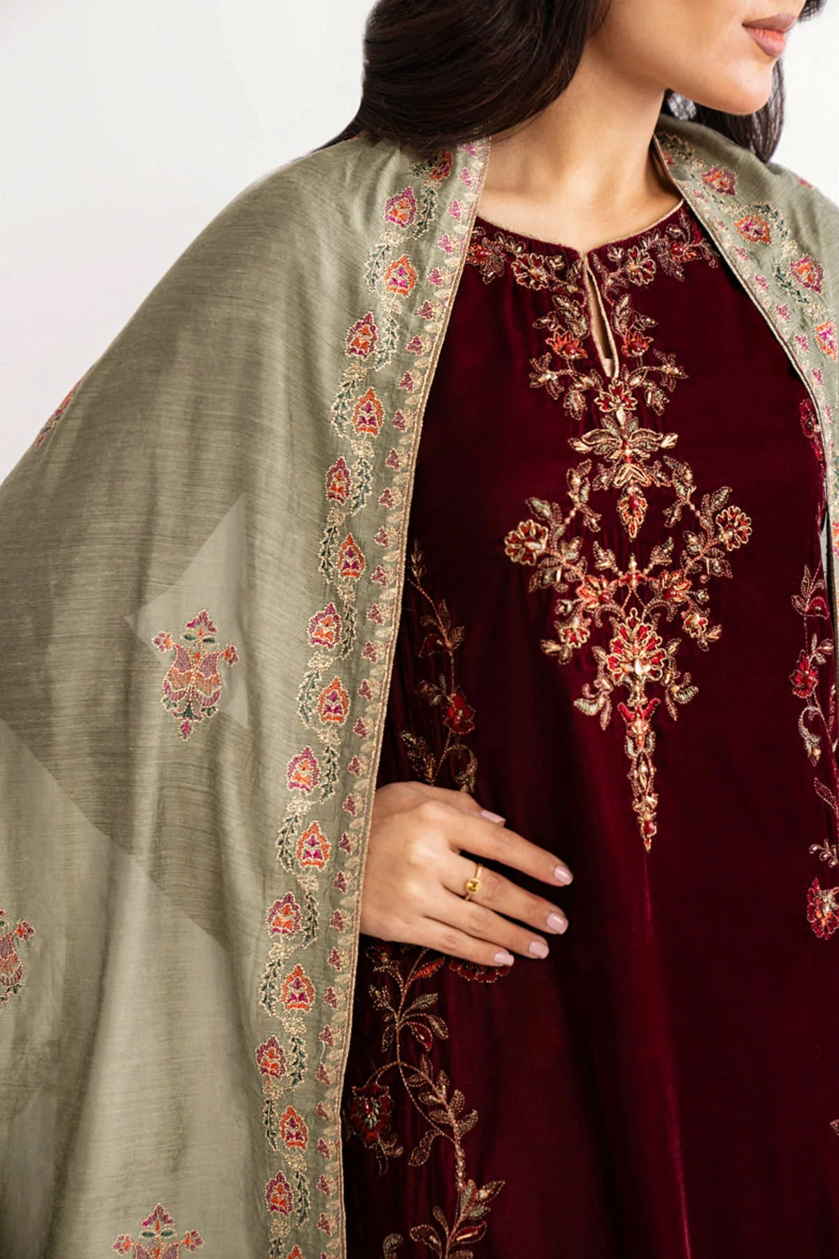 1 Piece Pistacio Green Embroidered Shawl (AA5454) - Image 5