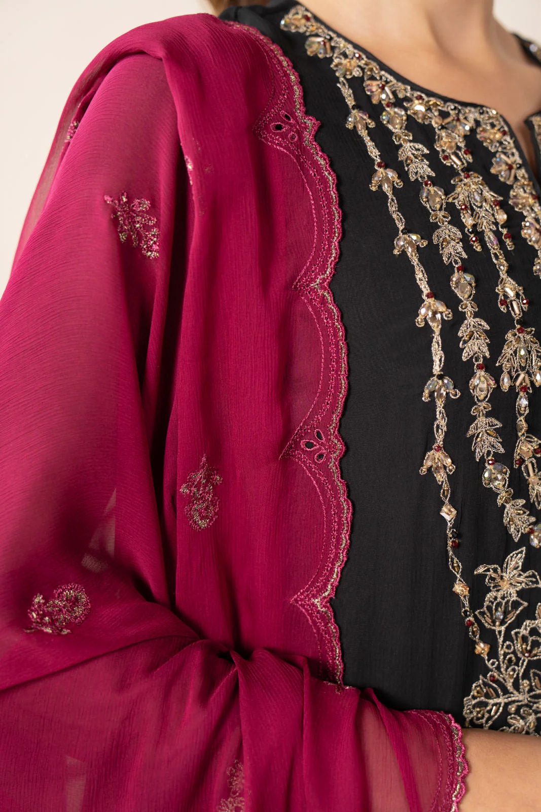 1 Piece Chiffon Embroidered Dupatta (AA5460) - Image 4