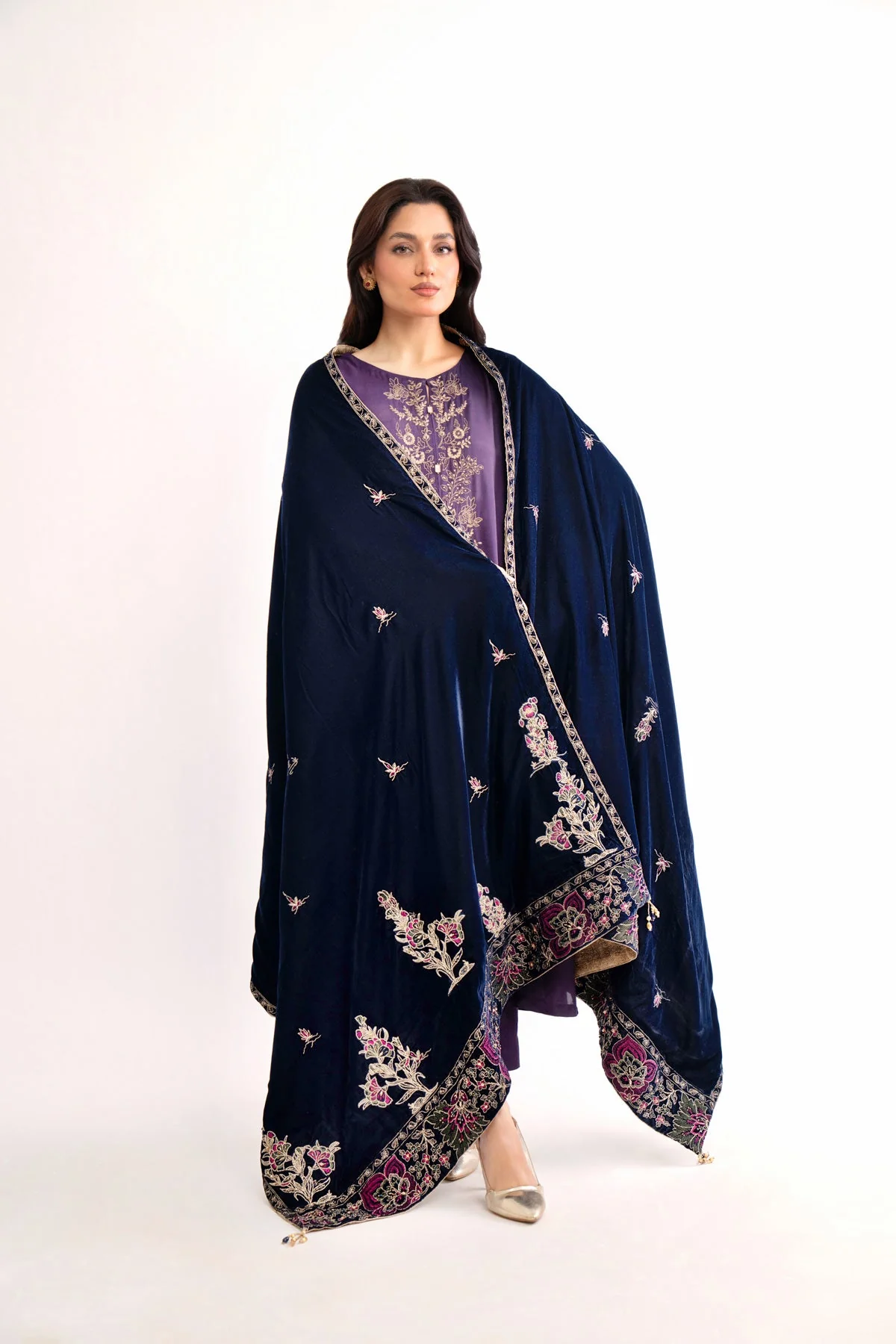 1 Piece Blue Embroidered Shawl (AV0036) - Image 6