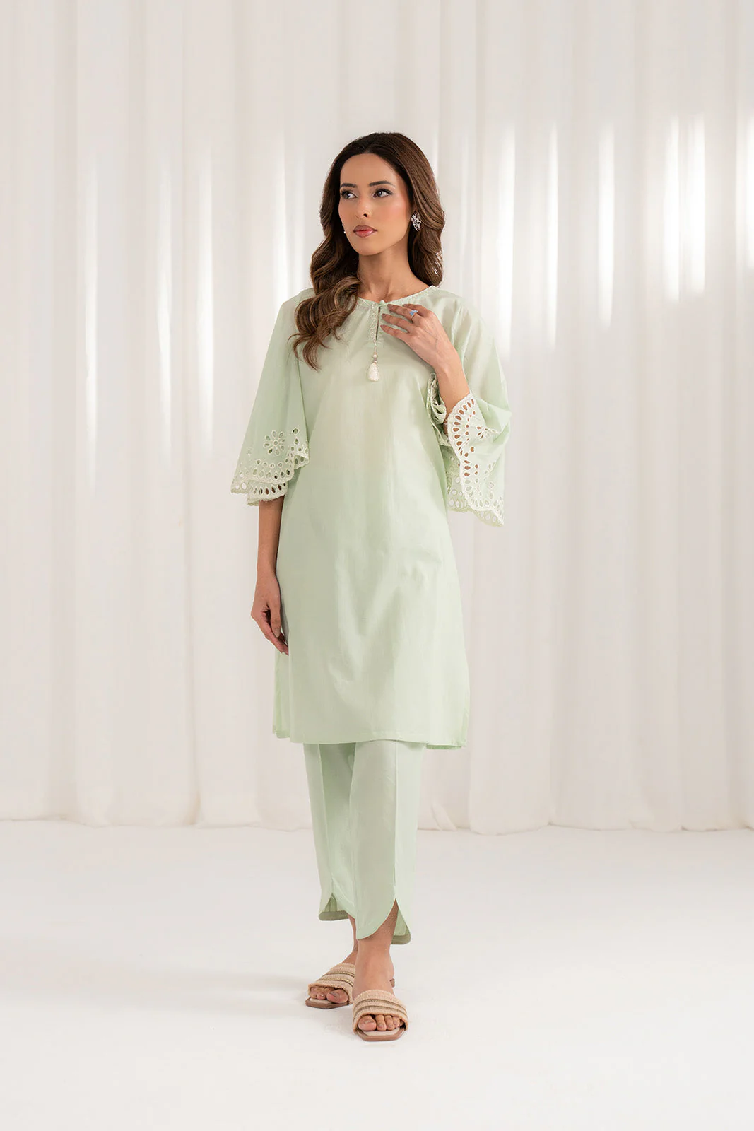 2 Piece Lawn Embroidered (CS0095) - Image 3