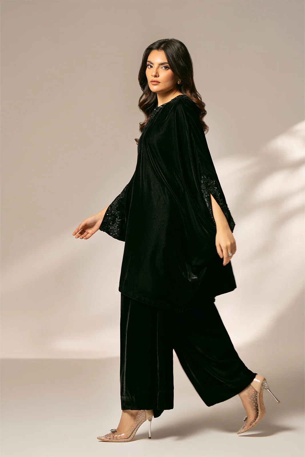 2 Piece Velvet Embroidered (FV0002) - Image 4